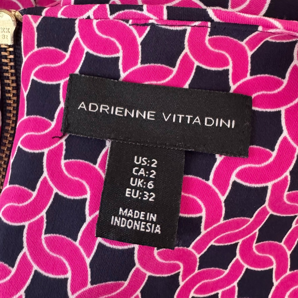 Adrienne Vittadini Geometric Print shift Dress Pink Navy‎ Sleeveless sz 2 office - Picture 4 of 8